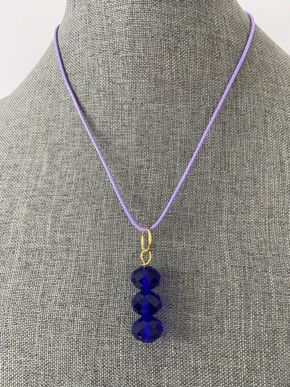 Blue glass pendant necklace